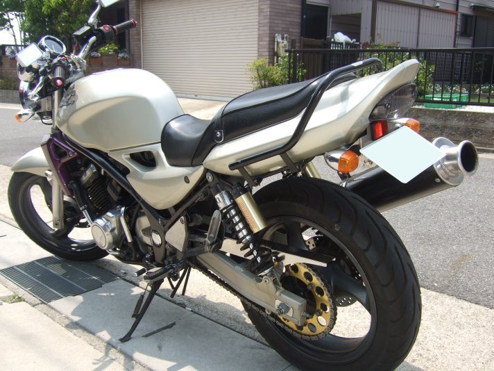 バリオス.1型。 - バイク車体